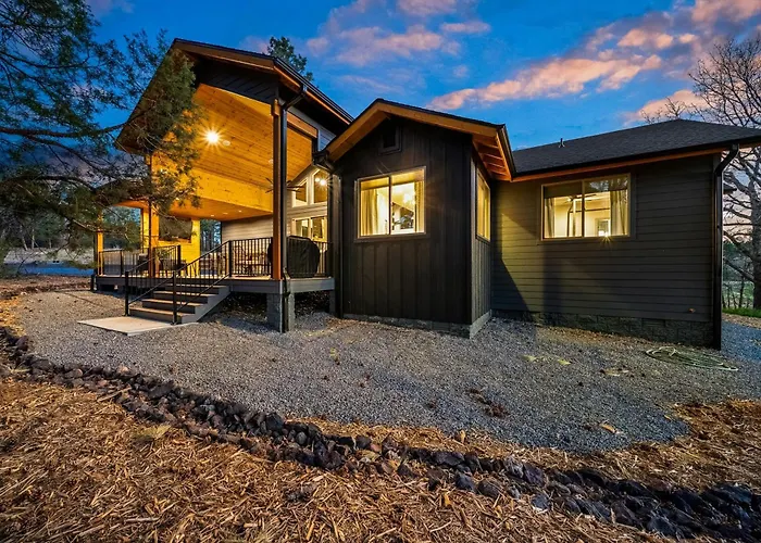 Lake-view Gem W/ Outdoor Entertainment In Show * Show Low